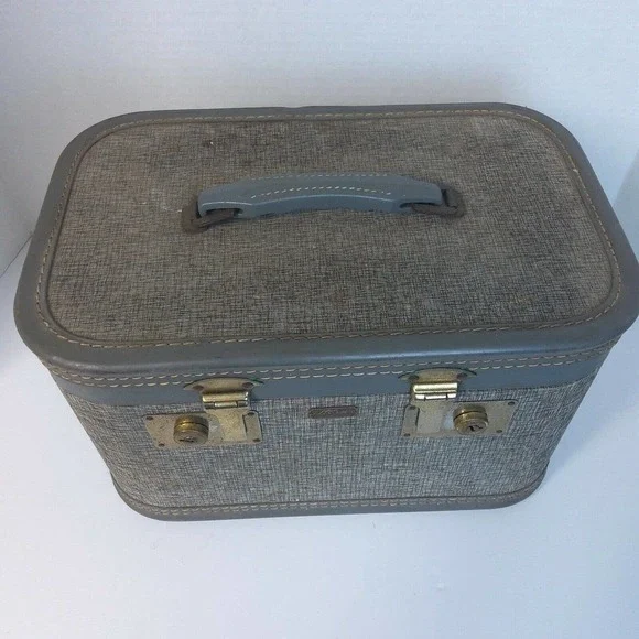 Vintage HORN Rice Stix St Louis Train Case No Key HTF luggage carry on lined - Picture 3 of 12